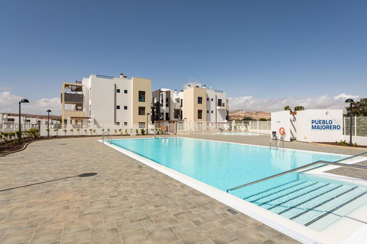 Homeforguest Apartamento En Residencia De Lujo Con Terraza Y Piscina La Guirra 外观 照片