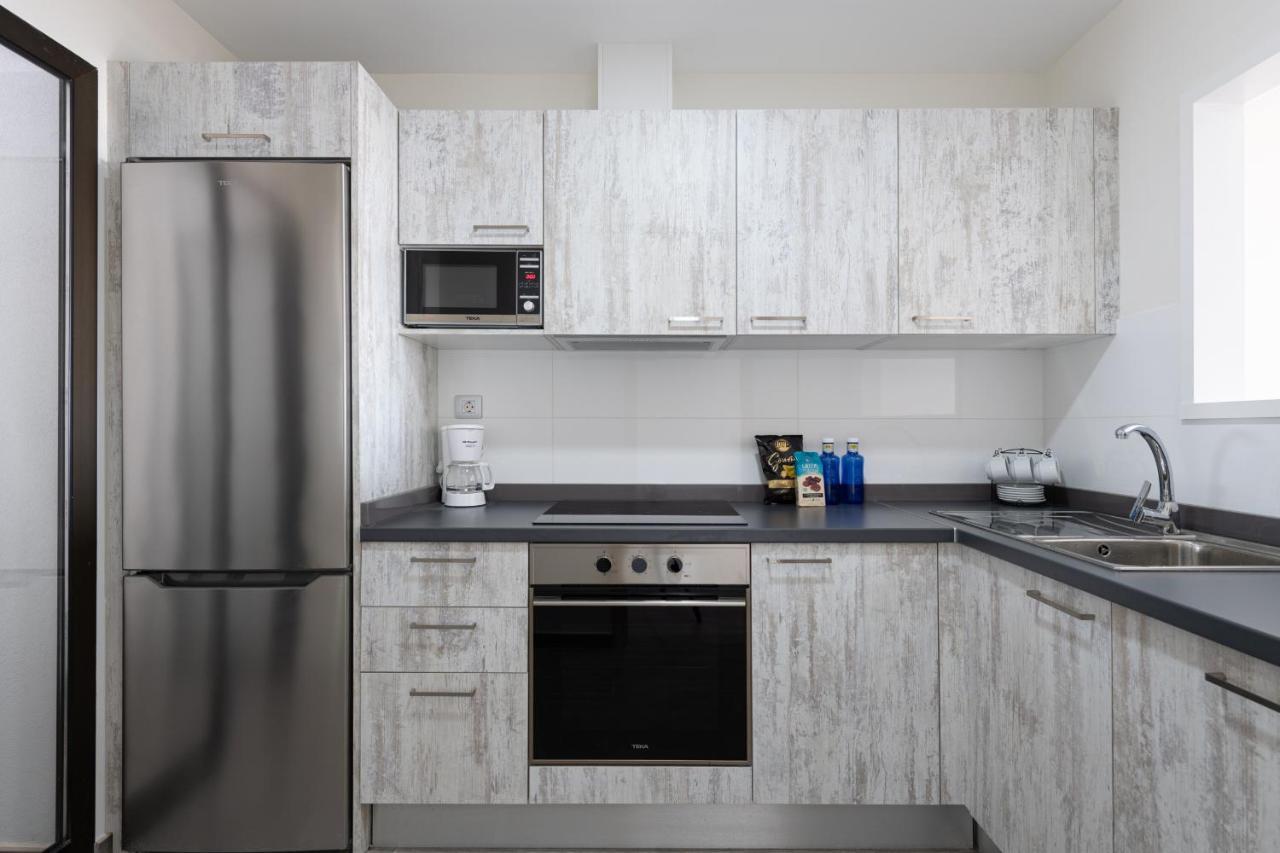 Homeforguest Apartamento En Residencia De Lujo Con Terraza Y Piscina La Guirra 外观 照片