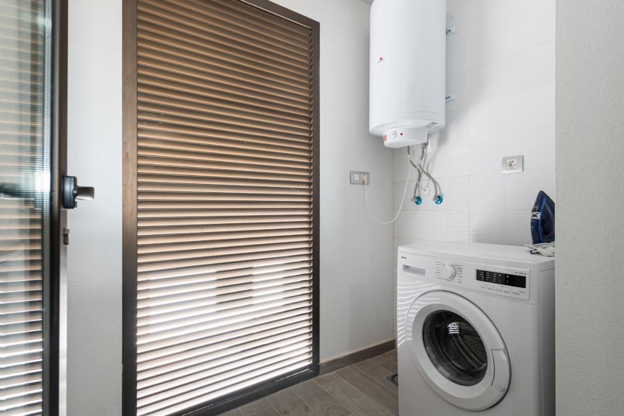 Homeforguest Apartamento En Residencia De Lujo Con Terraza Y Piscina La Guirra 外观 照片