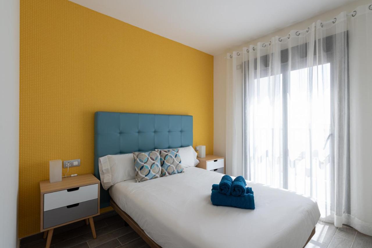 Homeforguest Apartamento En Residencia De Lujo Con Terraza Y Piscina La Guirra 外观 照片